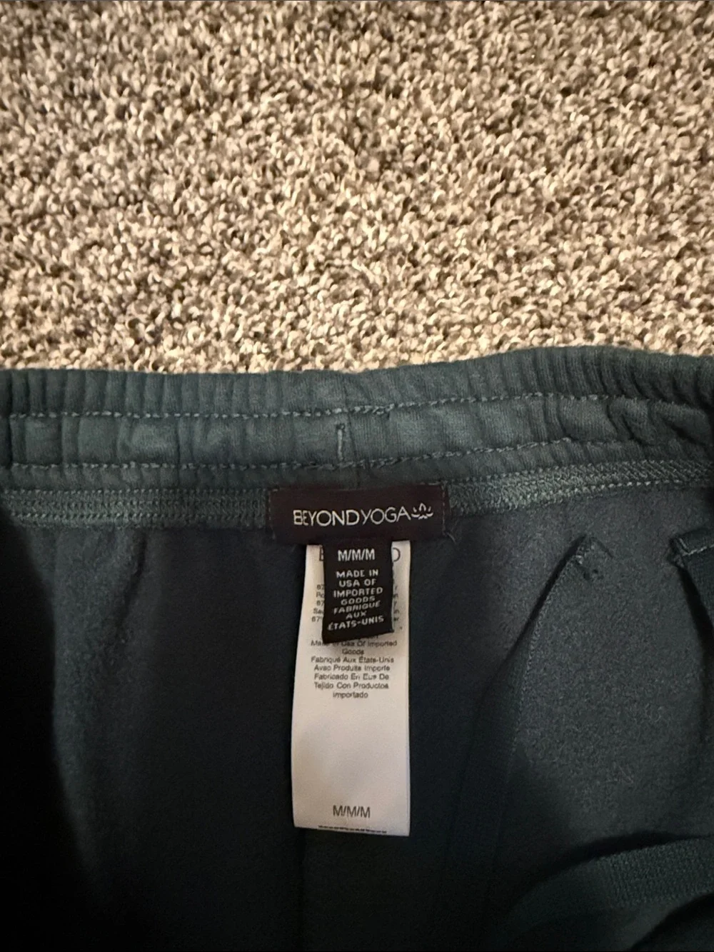 Beyond Yoga Forest Green Fleece Joggers - Picture 2 of 2